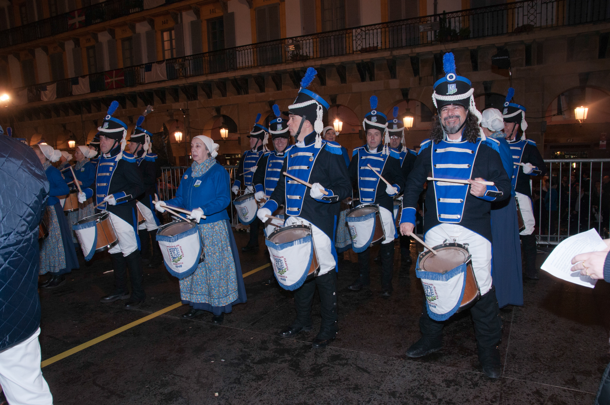 album/Fotos_Tamborrada_2013/Luis Peralta/tamborrada_sfg_2013-64.jpg
